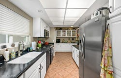 1939 S San Vincent Drive, Green Valley, AZ 85614