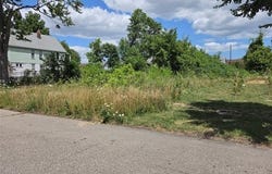 1736 Baldwin Street, Detroit, MI 48214