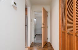 616 SW EASTMAN Pkwy, Gresham, OR 97080