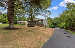 1205 Hoss Rd, Powell, TN 37849