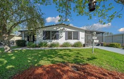915 OLEANDER STREET, LADY LAKE, FL 32159
