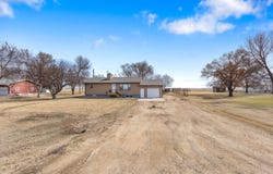 1619 Melgaard Road, Aberdeen, SD 57401