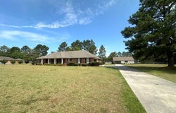 701 Gloria Drive, Adel, GA 31620