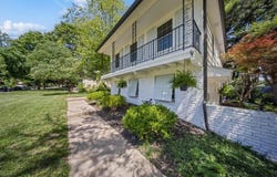 5530 W 85th Street, Overland Park, KS 66207