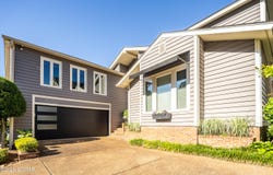 33 Broadmoor, Jackson, TN 38305