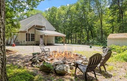 25 Chatfield Drive, Litchfield, NH 03052