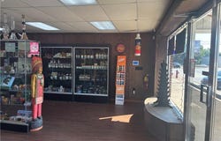 108 Central Avenue NE, Blackshear, GA 31516