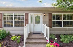 8272 N 850 E, New Carlisle, IN 46552