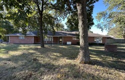 3232 Moorhead Drive, Joplin, MO 64804
