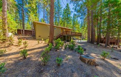 8005 Cedar Circle, Wawona, CA 95389