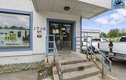 1716 POST ROAD, Anchorage, AK 99501