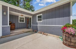 4409 Sussex Drive, McHenry, IL 60050