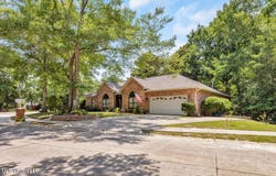 807 Woodglen Drive, Ocean Springs, MS 39564