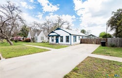 905 N 9th Street, Temple, TX 76501