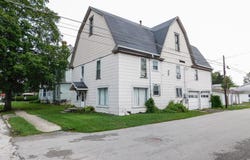 119 N Morgan Street, Bluffton, IN 46714-1823