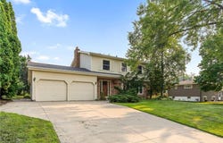2246 Thomas Lane, White Bear Lake, MN 55110