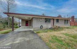 826 Patton Ferry Rd, Kingston, TN 37763