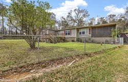 23127 Avery Road, Saucier, MS 39574