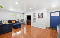 6391 SE HULL Ave, Milwaukie, OR 97267