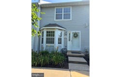 364 HUNTINGTON COURT, WEST CHESTER, PA 19380