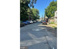 21 MURRAY STREET, TRENTON, NJ 08618