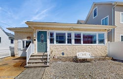 208 Carteret Avenue, Seaside Heights, NJ 08751