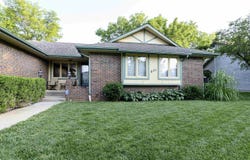 271 S Gleneagles Ct, Wichita, KS 67209