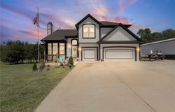 27759 Turkey Creek Road E, Wellsville, KS 66092