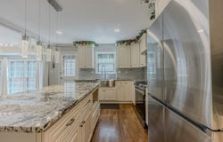 2037 Stoneleigh, Stone Mountain, GA 30087