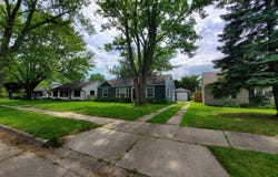 26315 Beaconsfield Street, Roseville, MI 48066