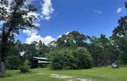 122 Hunter Lane, Lucedale, MS 39452