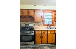 6513 Upper Hunters Trace, Louisville, KY 40216