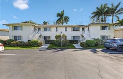 833 Teryl, NAPLES, FL 34112