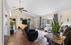 885 SW 6TH AVENUE, WILLISTON, FL 32696
