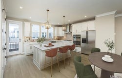 8927 Gateway Heights E, Richmond Heights, MO 63144