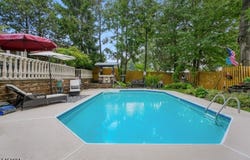 357 Foxwood Rd, Union Twp., NJ 07083-7967