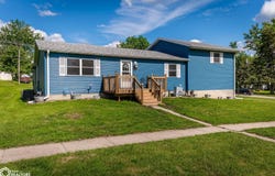 702 Beautiful Street, Tama, IA 52339