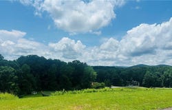 7b STRADA VALDICHIANA, Dahlonega, GA 30533