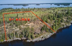 2116 Red Crest Island, International Falls, MN 56649