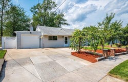 9 Regent Court, Edison, NJ 08817