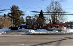 1043 Poquonnock Road, Groton, CT 06340