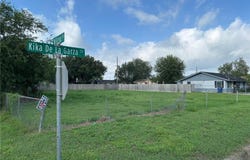 16635 Kika De La Garza Street, Primera, TX 78552