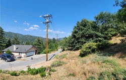 2344 Deep Creek Drive, Running Springs, CA 92382