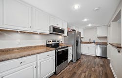 6213 W Dixon St, Milwaukee, WI 53214