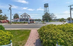 742 Main Street, Reedville, VA 22539