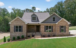 105 Meadow Creek Road, Glencoe, AL 35905