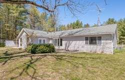 19077 12 Mile Road, Big Rapids, MI 49307