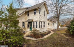 179 N BROAD Street, DOYLESTOWN, PA 18901