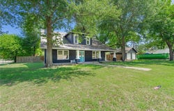 201 E Pecan Street, Edgewood, TX 75117