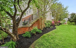 517 E BOXBOROUGH Drive, WILMINGTON, DE 19810